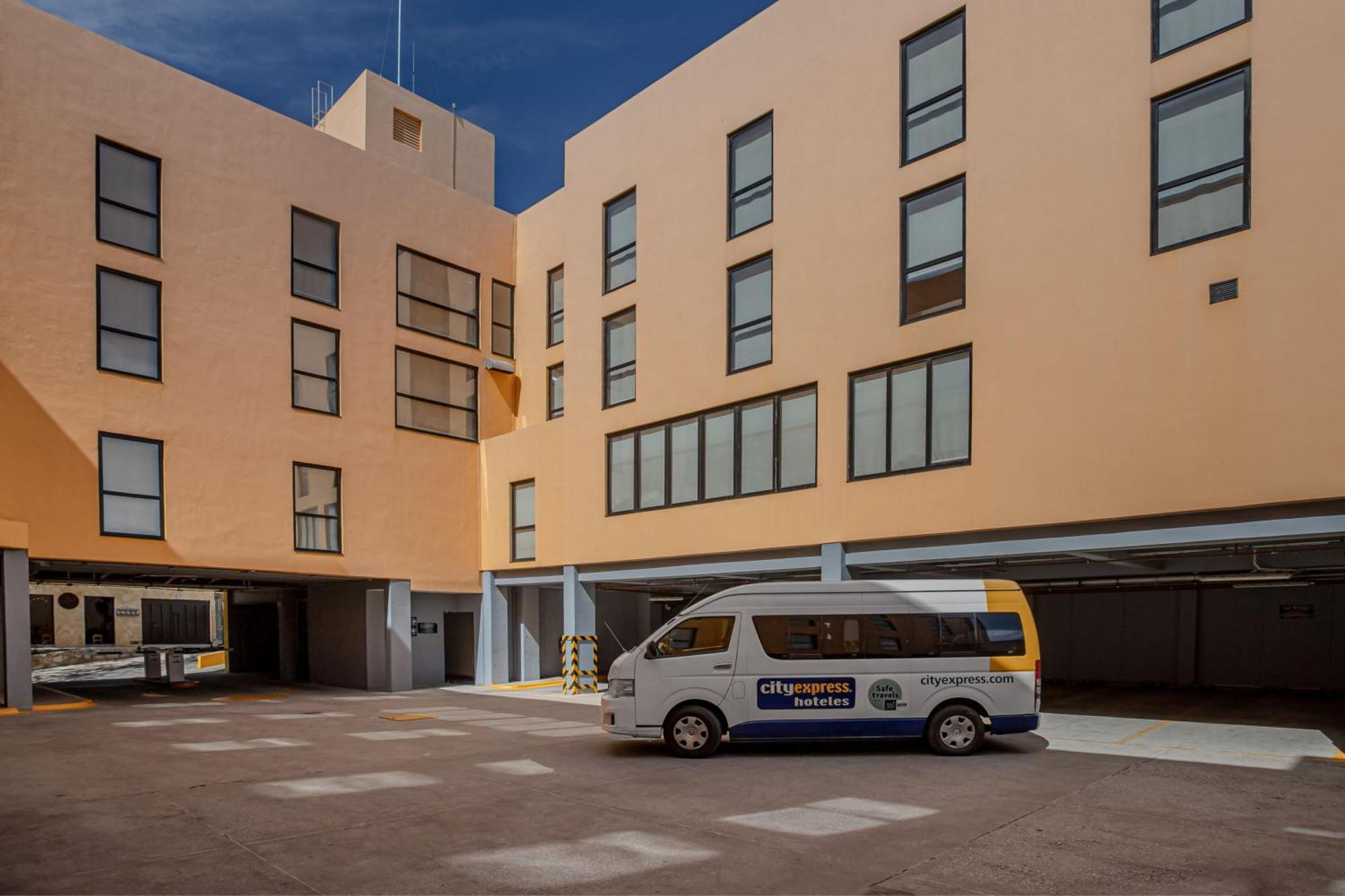 City Express By Marriott Oaxaca Esterno foto