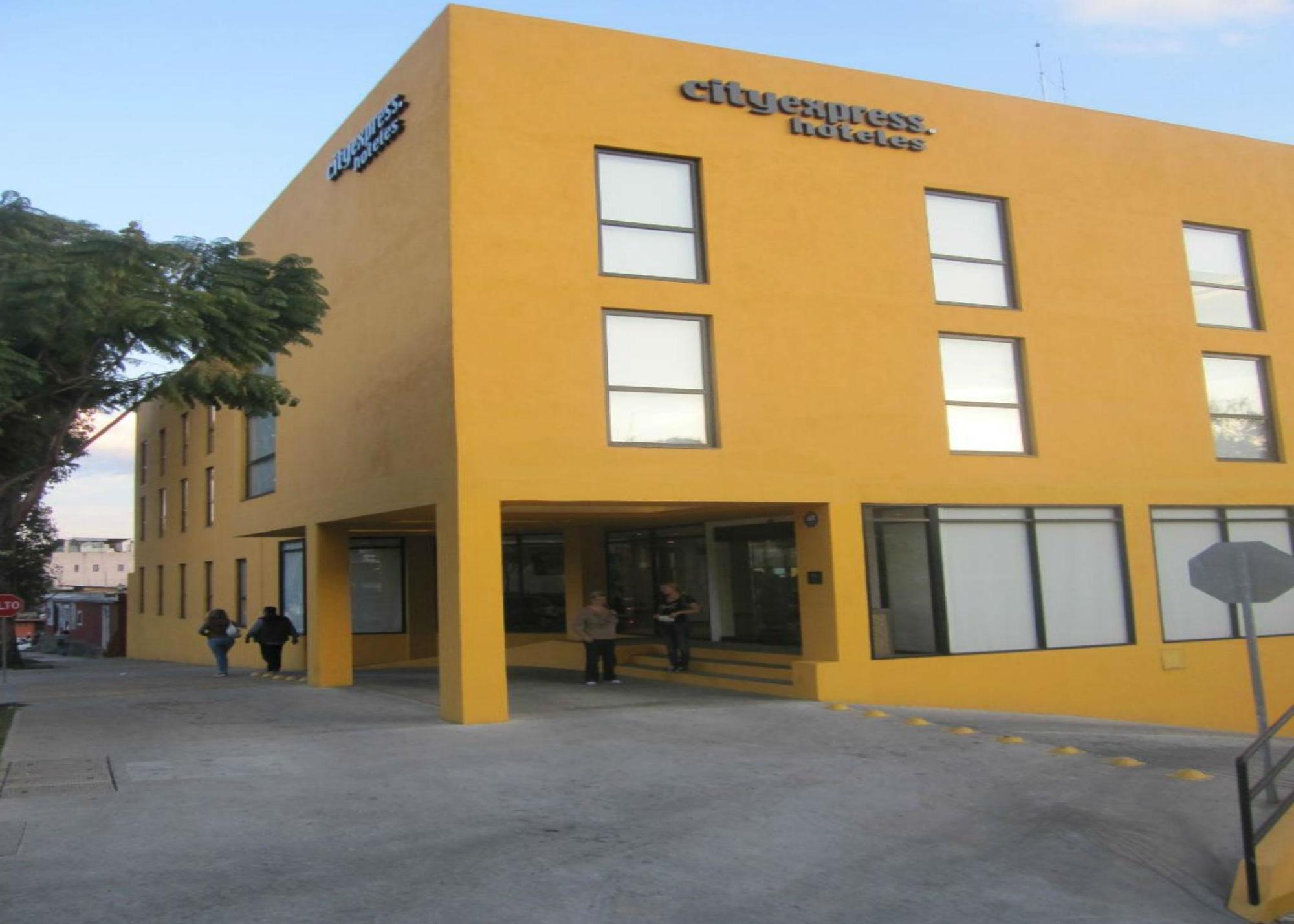 City Express By Marriott Oaxaca Esterno foto